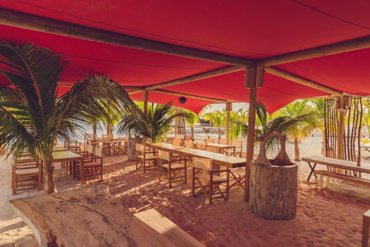 Hommage Hotel & Residences Baie Nettle Ngoại thất bức ảnh